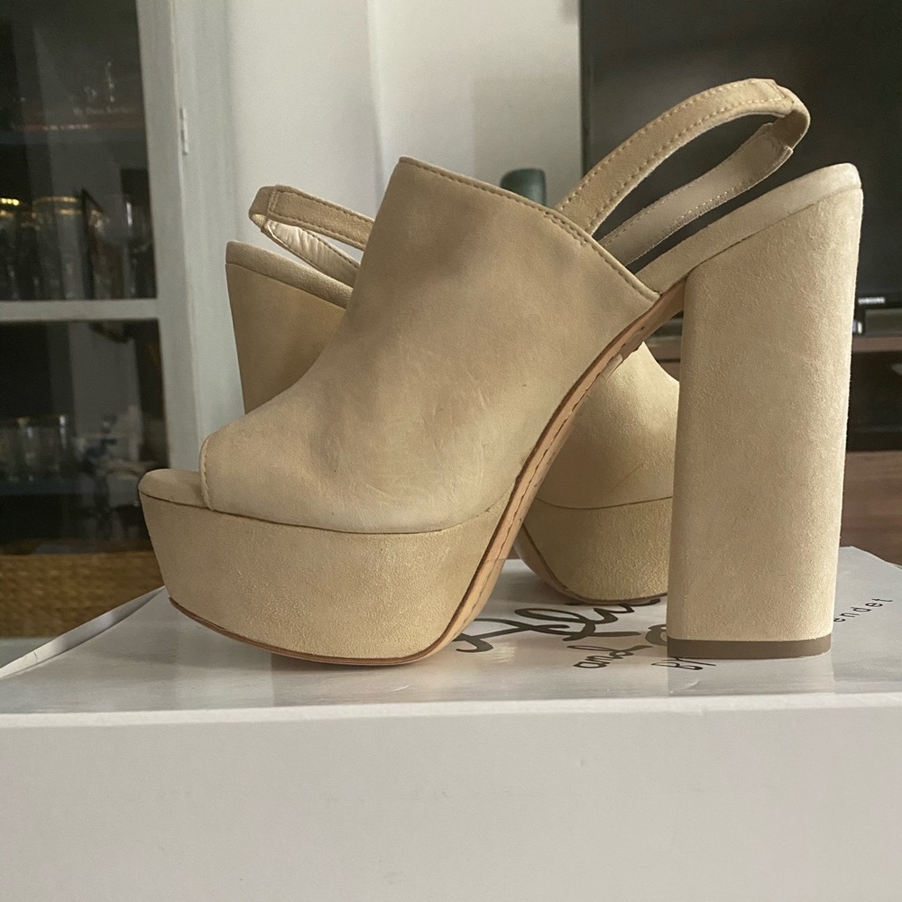 Alice & Olivia shoes